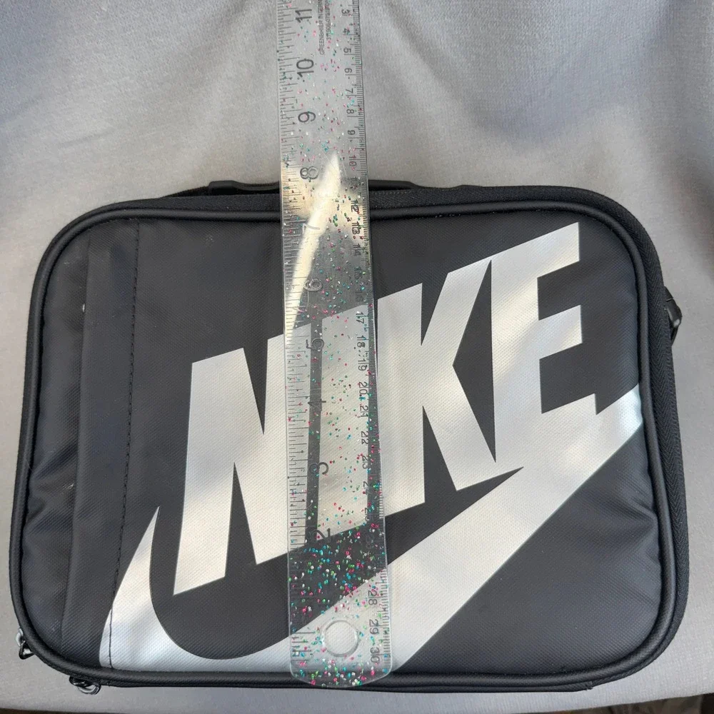 Nike Futura Fuel Lunch Bag Unisex OS Black Silver Insulated Hard Shell Swoosh